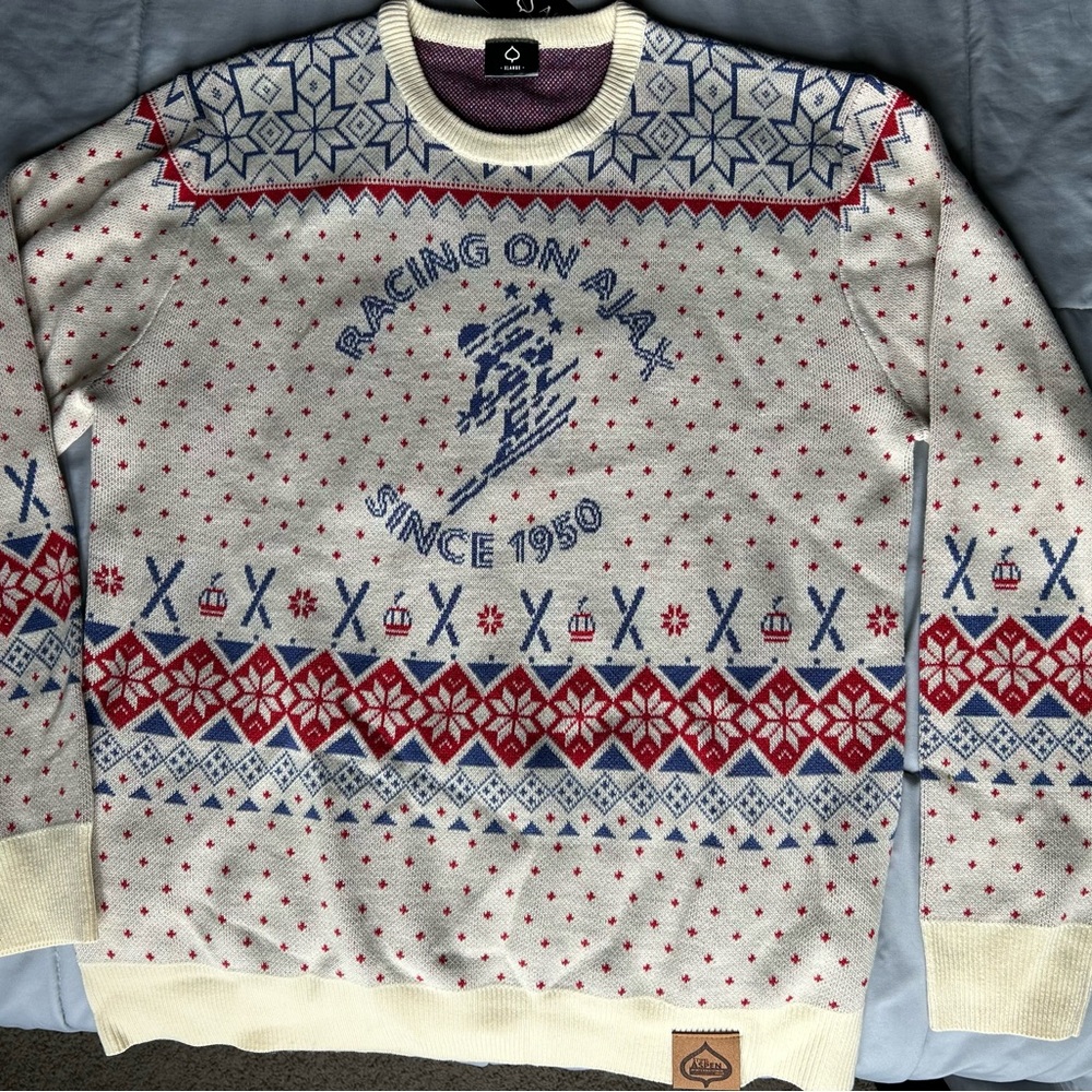 Aspen World Cup sweater sold out 2024 size XL